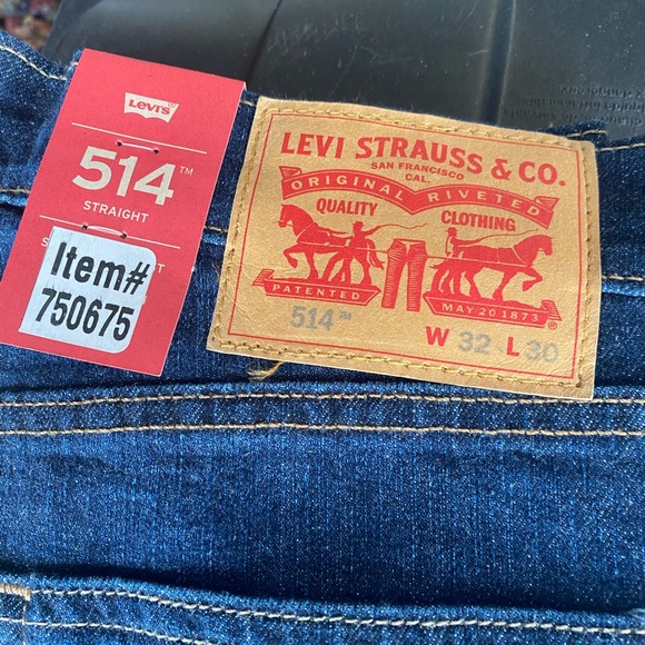 VINTAGE LEVIS 514 STRAIGHT LEG JEANS